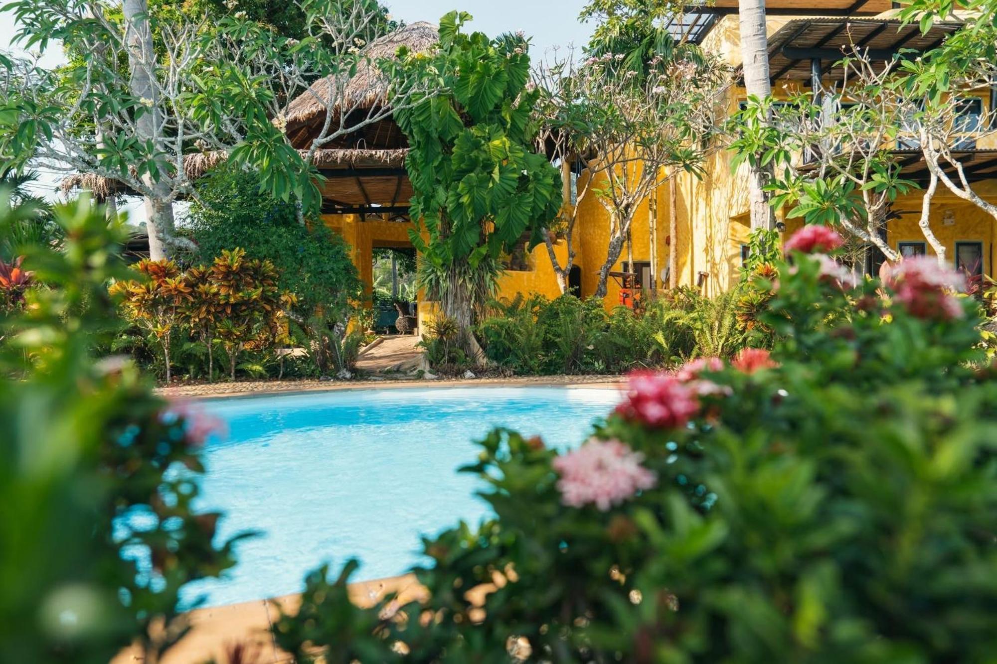 Vacation Village Phra Nang Lanta - Sha Extra Plus Koh Lanta Exterior foto